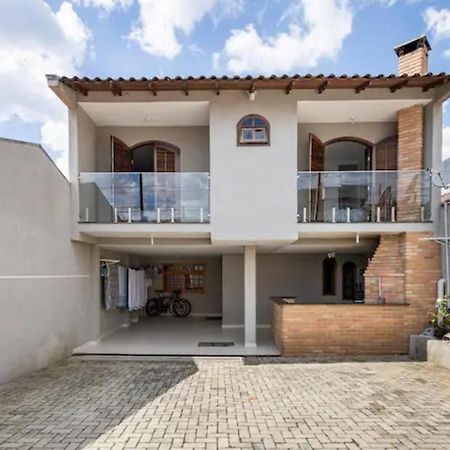 Quarto Em Casa Da Familia Anton São José dos Pinhais Kültér fotó